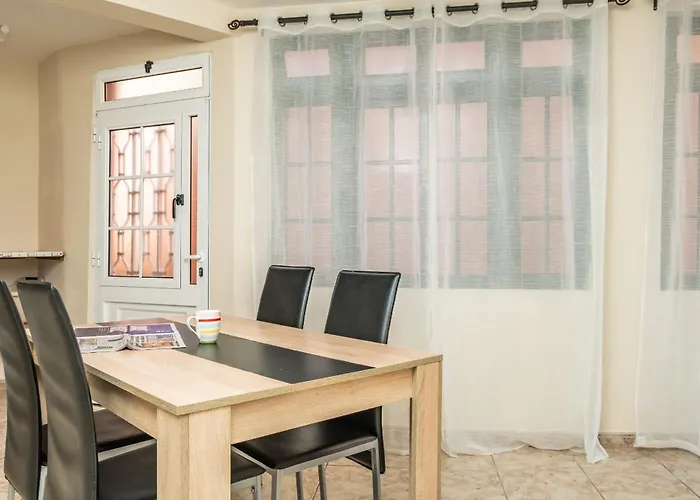 Sunset House * Рибейра-Брава